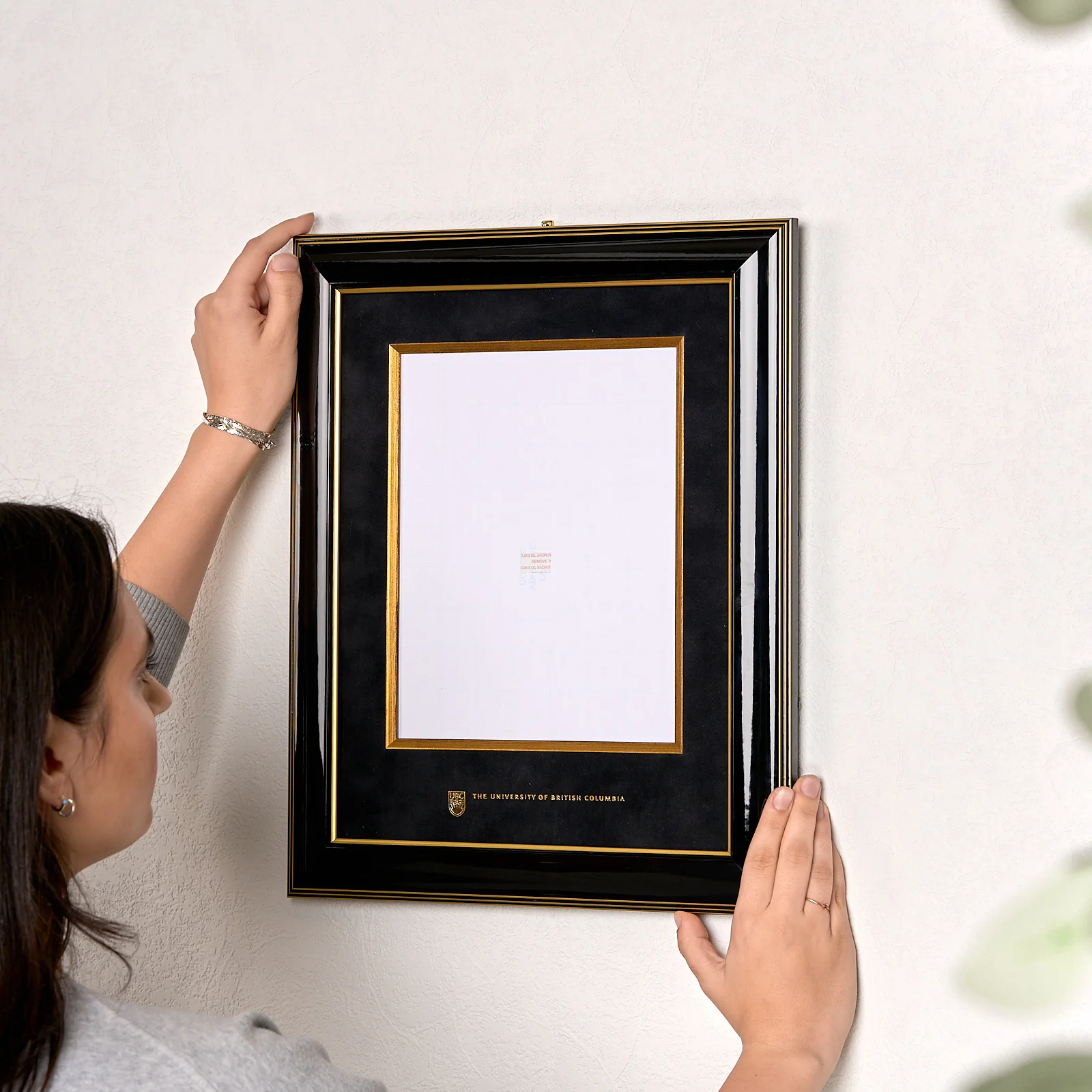 8X10 UBC Luxury Wood Photo Frame Large - Image 4