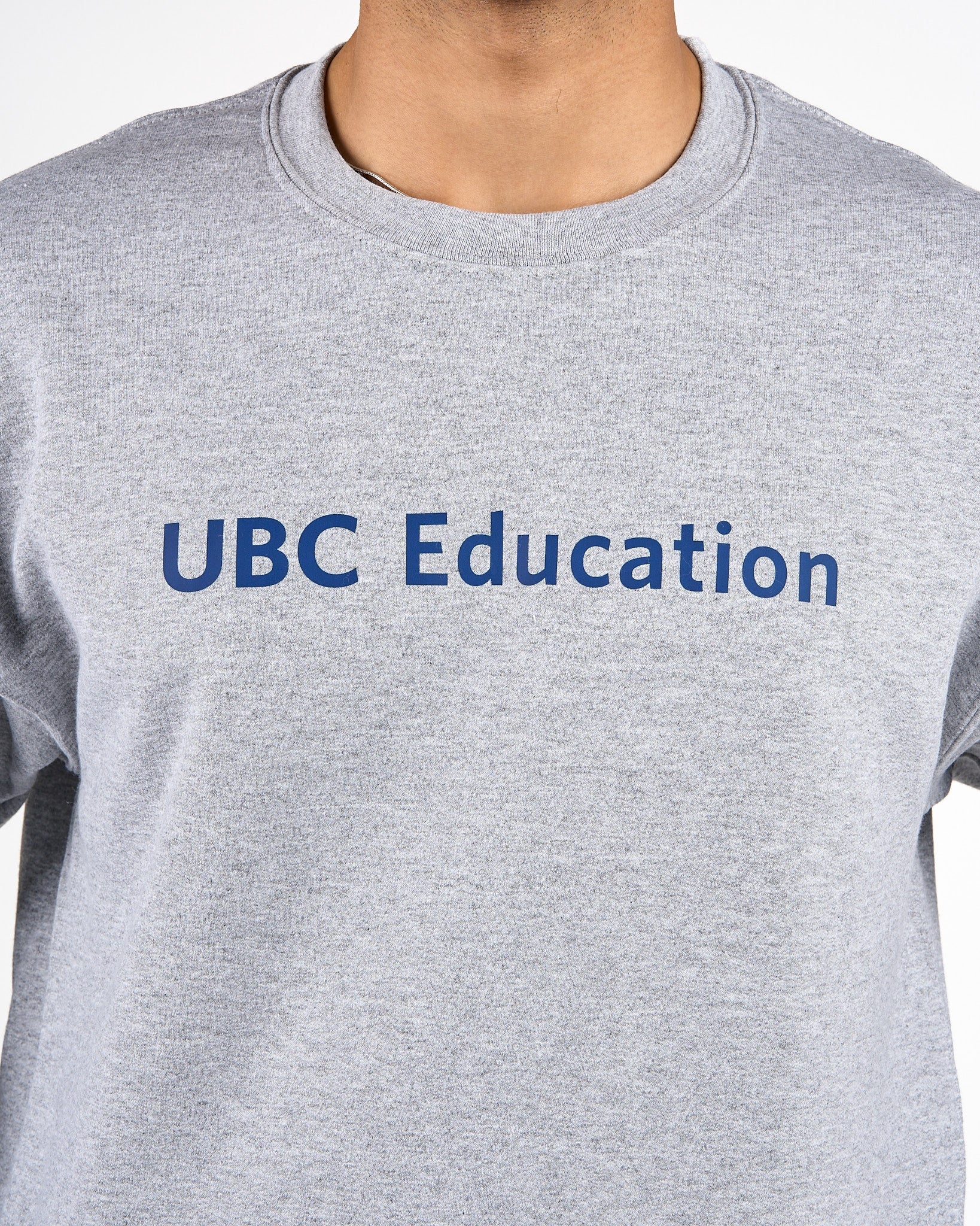 Faculty of Education Crewneck Sweatshirt - Grey - Image 3
