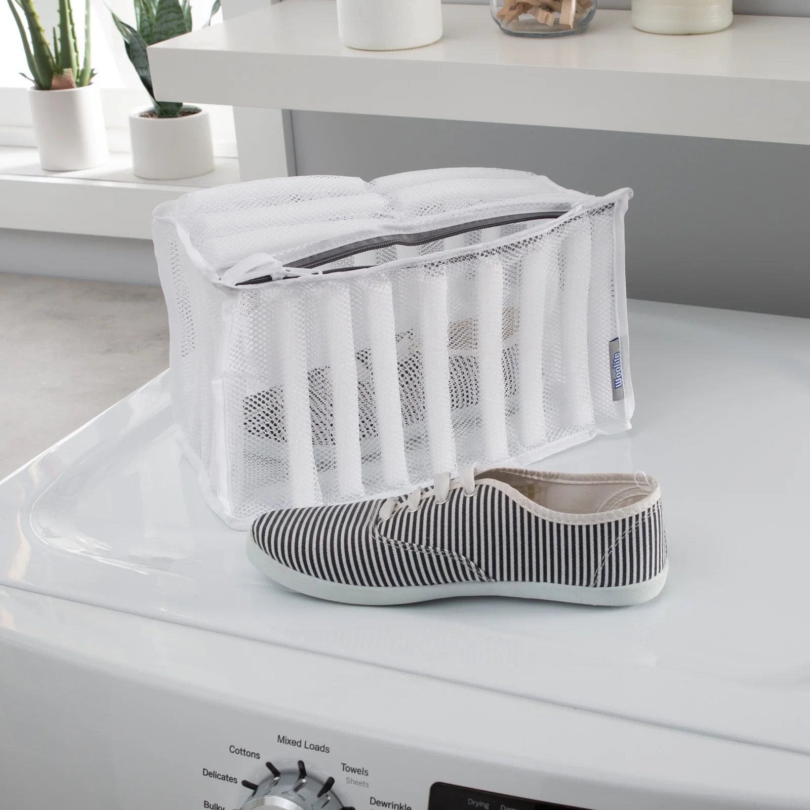 Neat & Tidy Sneaker Wash Bag - Image 2