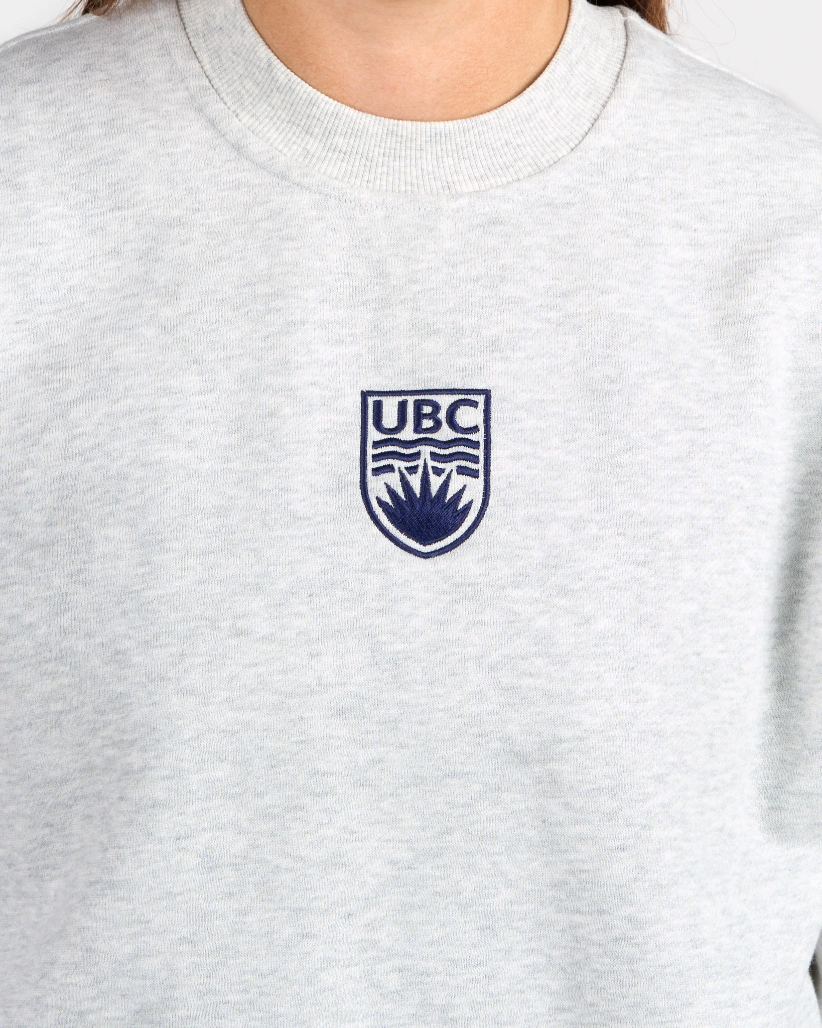 Womens Crest CC Steady State Oversized Crew - Heathered Grey - Image 3