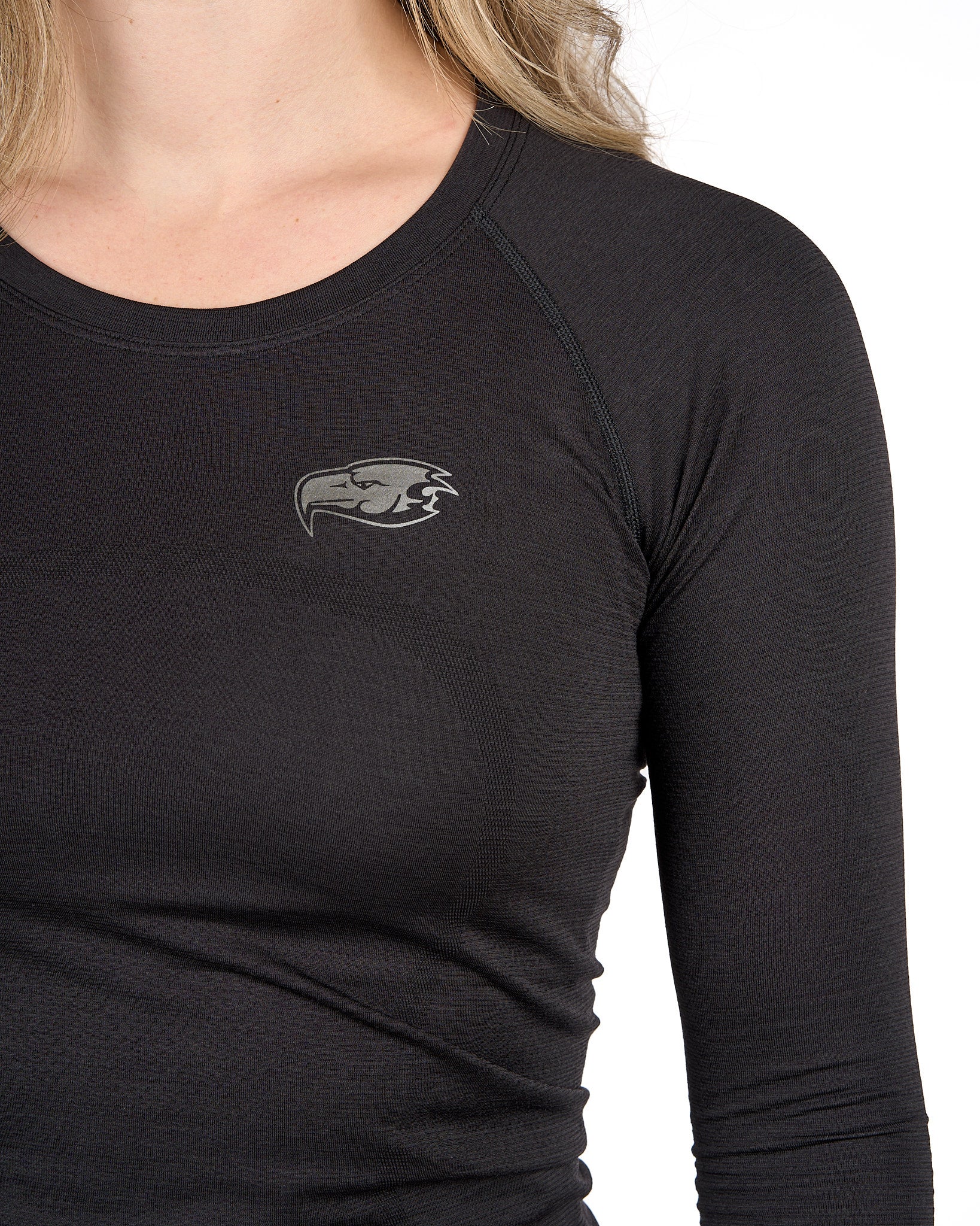 Womens Swiftly Tech Long Sleeve 2.0 - Image 2