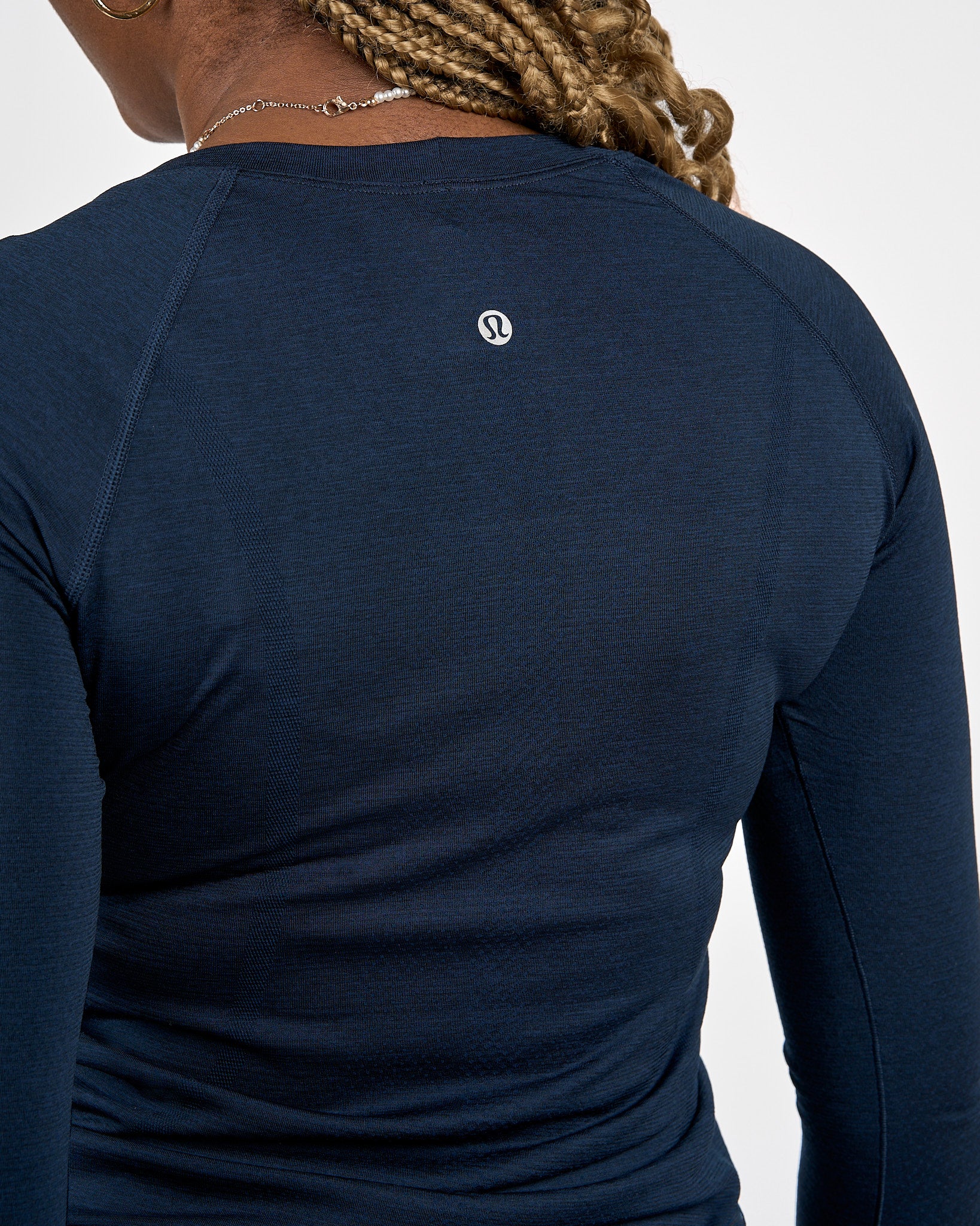 Womens Thunderbird Swiftly Tech Long Sleeve 2.0 - Navy - Image 6
